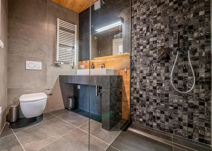 Apartment B10 Business *